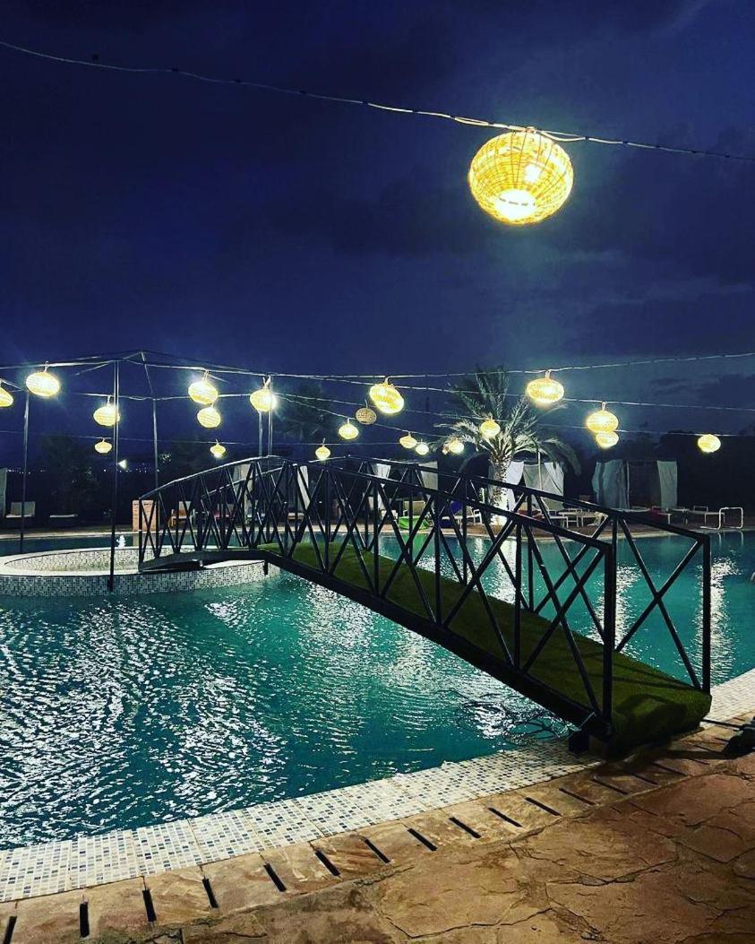 مبيت وإفطار Wawizelte Les Jardins D Amizmiz 6 Piscines المظهر الخارجي الصورة